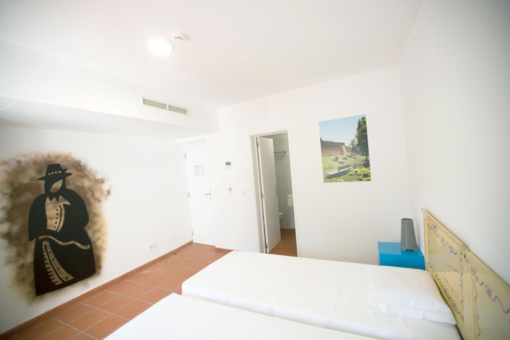 HI Évora – Pousada de Juventude Habitación foto